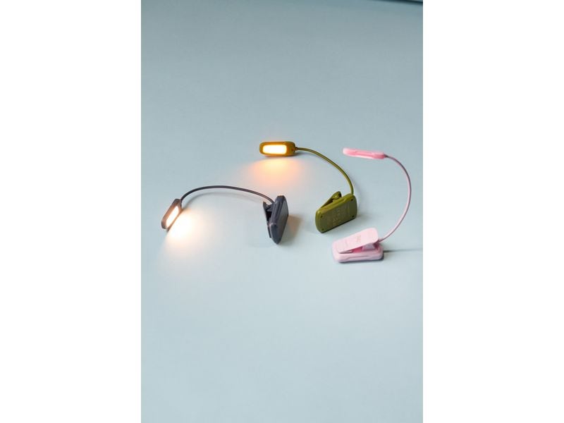 Kikkerland Leselicht Army Green Kompakte LED-Leselampe mit Clip