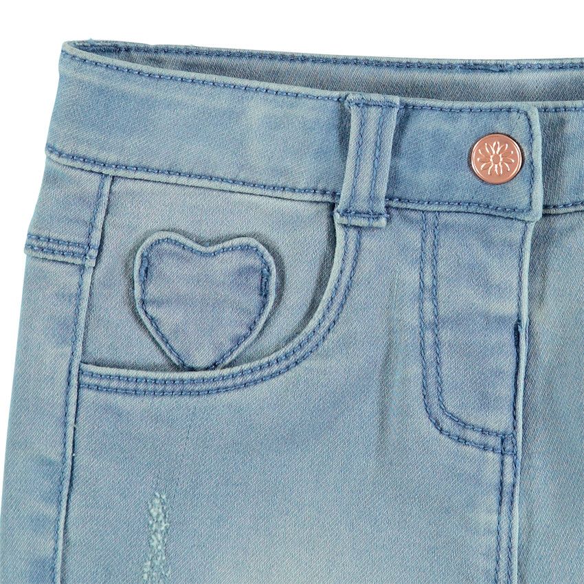 Short en jean avec patch forme coeur - Bleu
