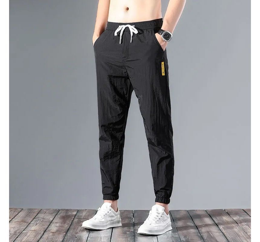 Wewewow - Laag uitgesneden, taps toelopende broek / shorts