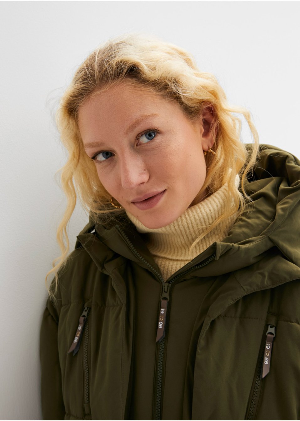 Veste d'hiver oversized avec capuche en polyester recyclé