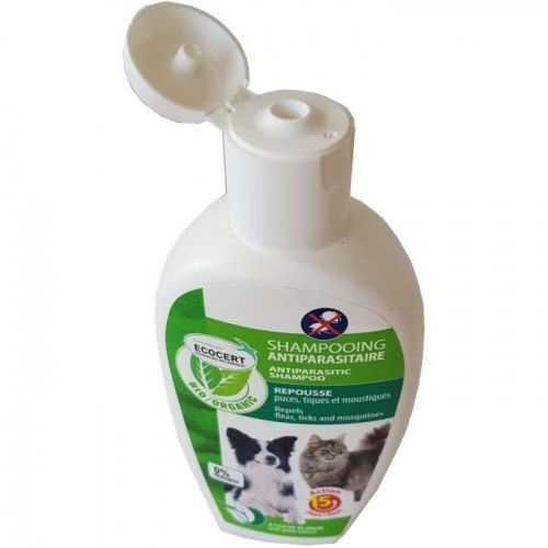 Shampoo antiparasitário Vetocanis para cães
