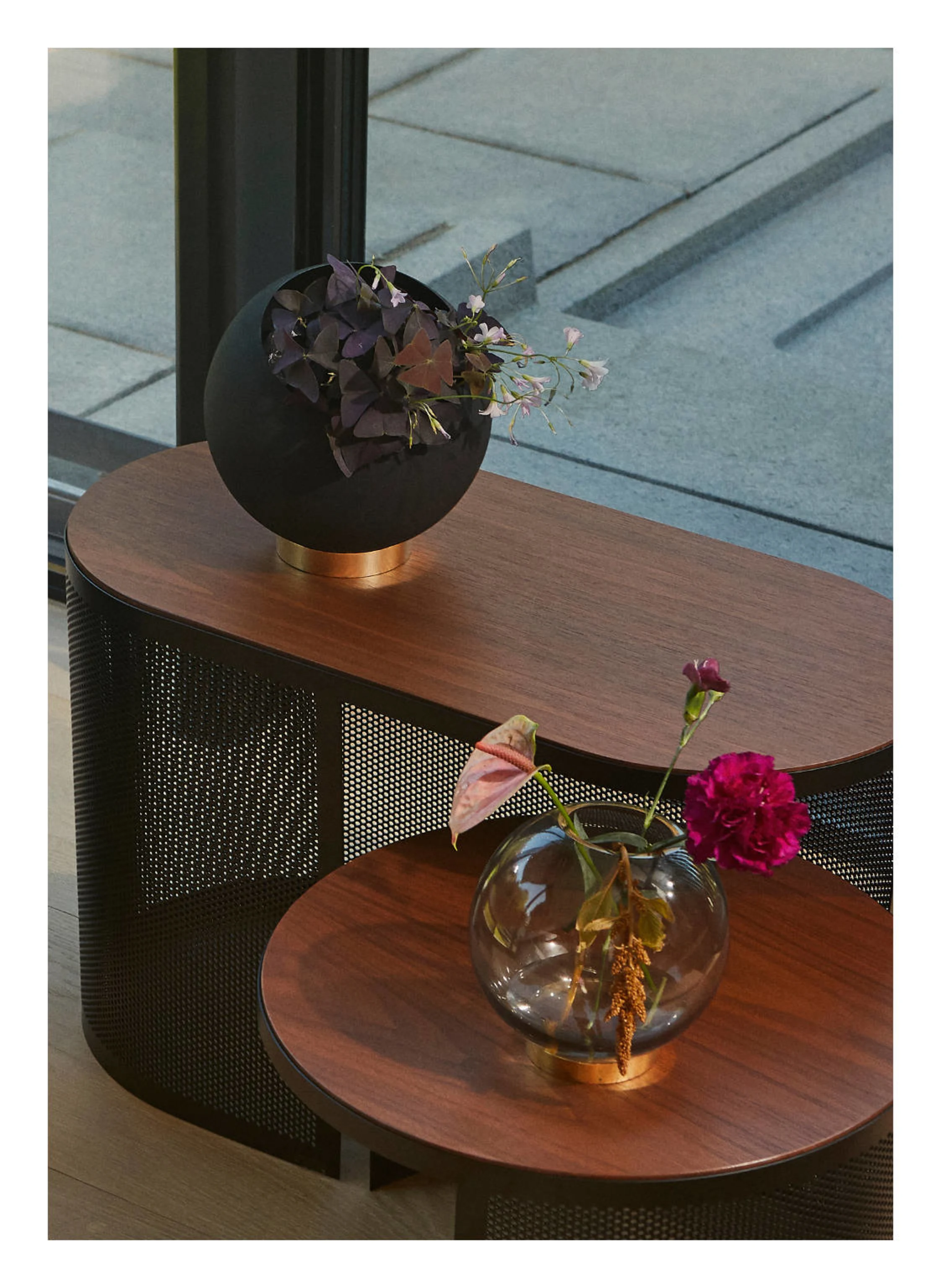 AYTM Blumentopf GLOBE MEDIUM
