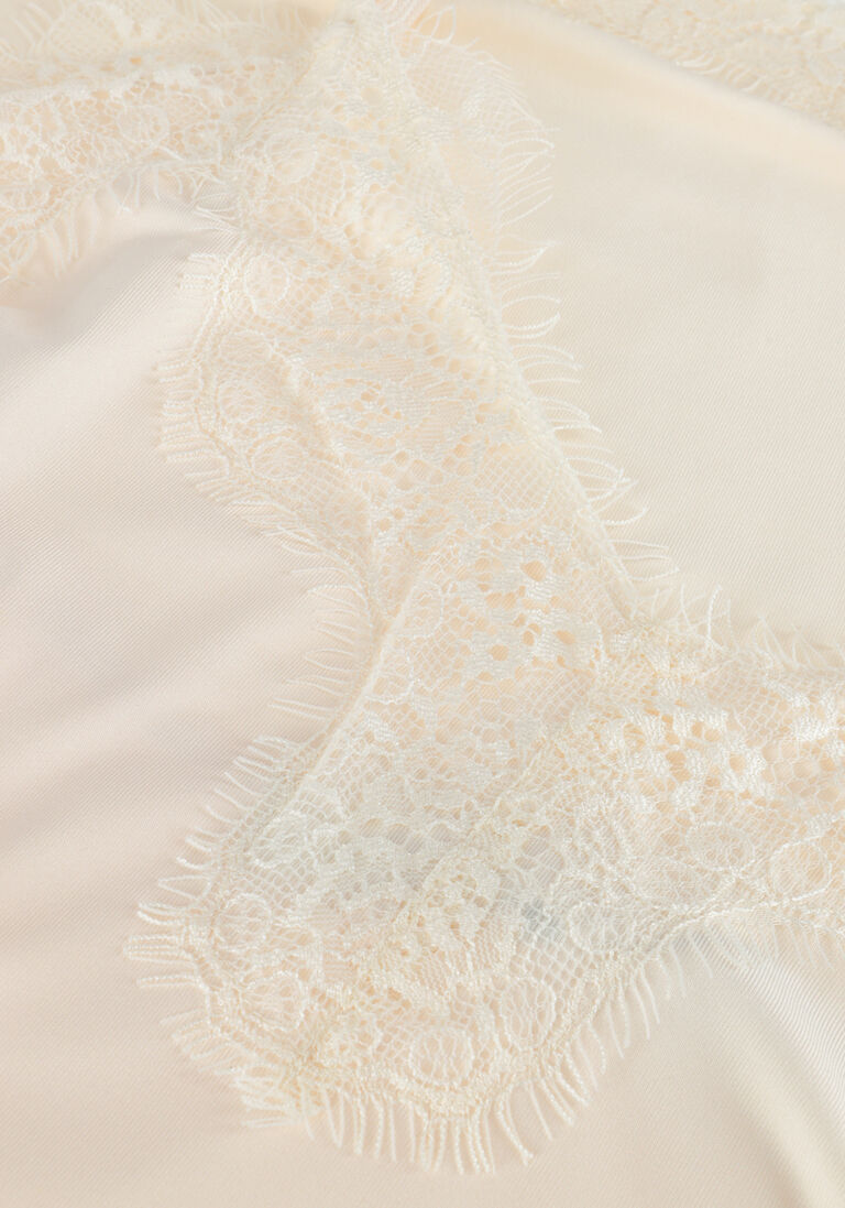 CC HEART creme cc heart top cc heart rosie lace top