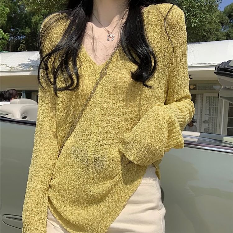 Shinsei - Asymmetrisch gebreide top met lange mouwen en V-hals
