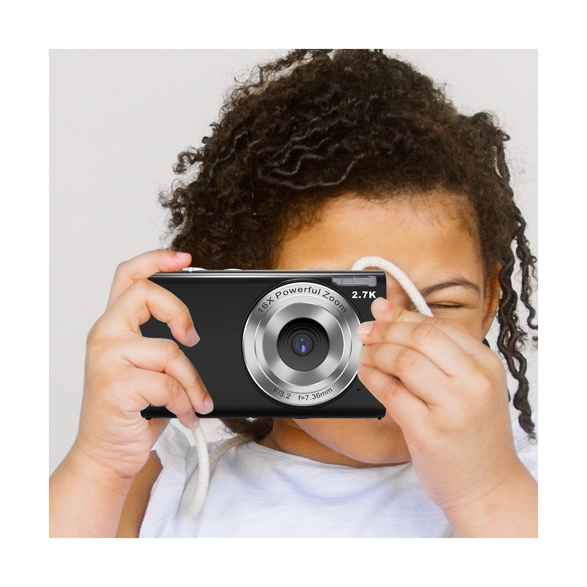 Digitalkamera 2,7K / 44MP / 16x zoom, sort