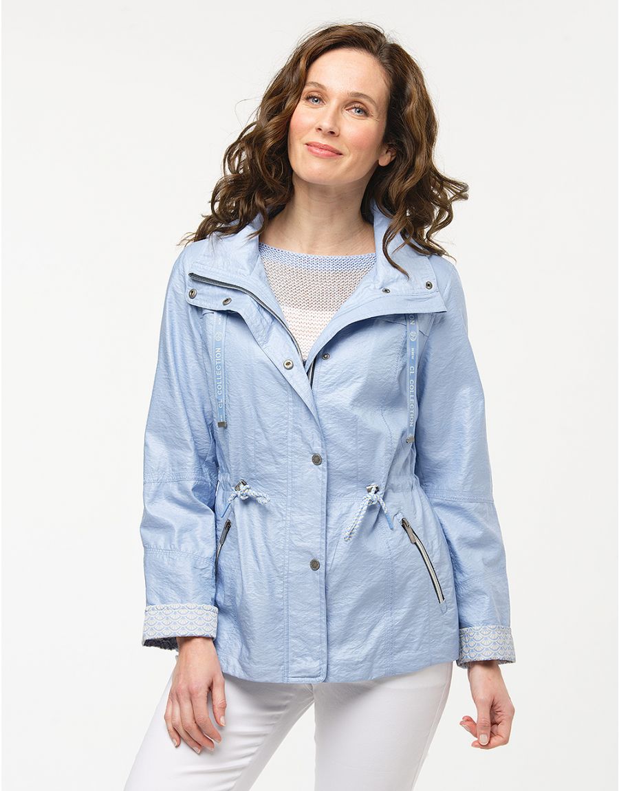 Parka courte bleu ciel