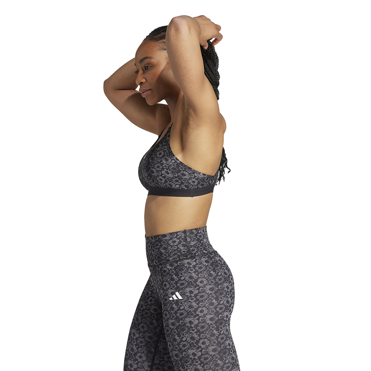 adidas Performance<br>Busto esportivo, leve impacto