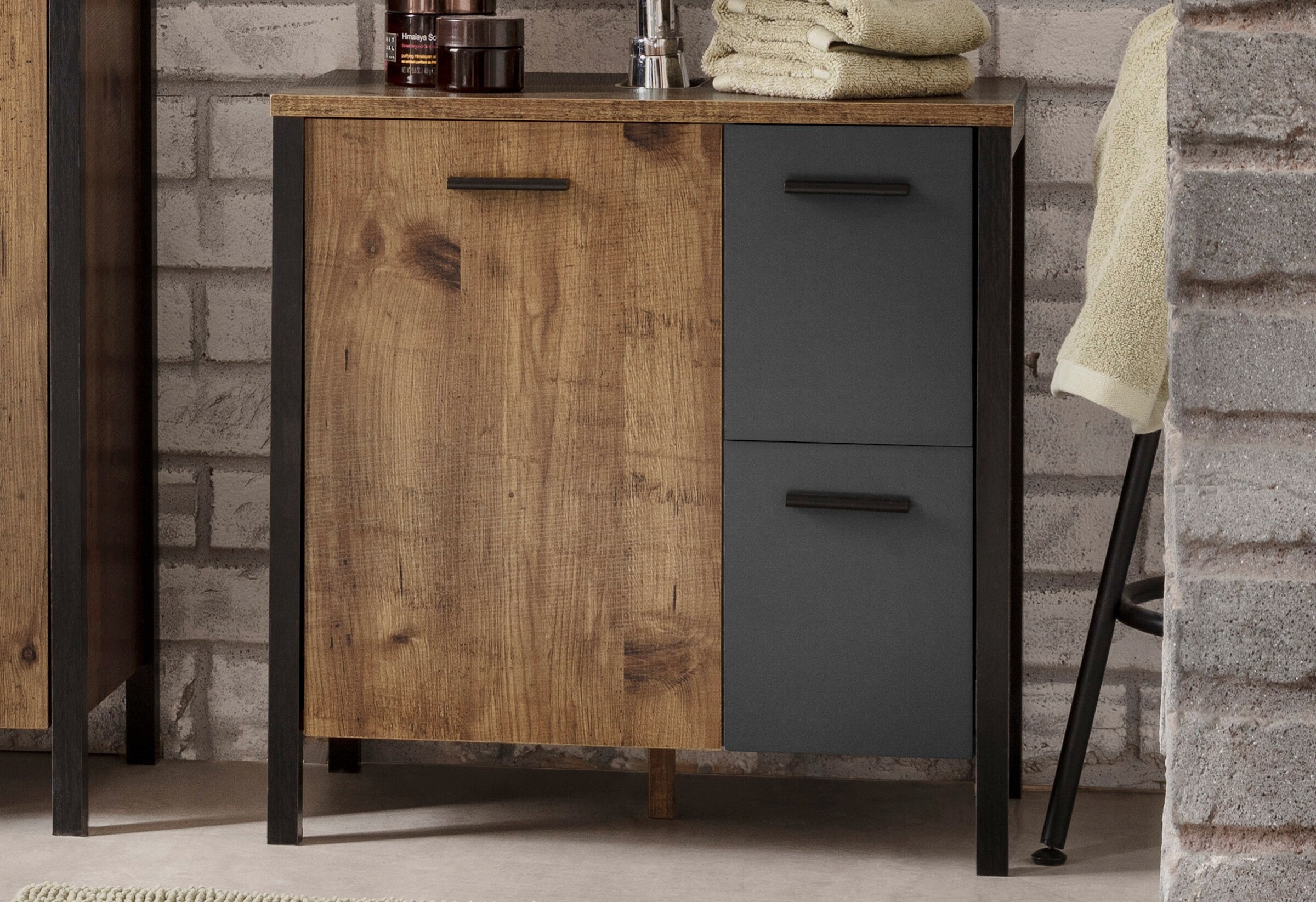 Waschbeckenunterschrank