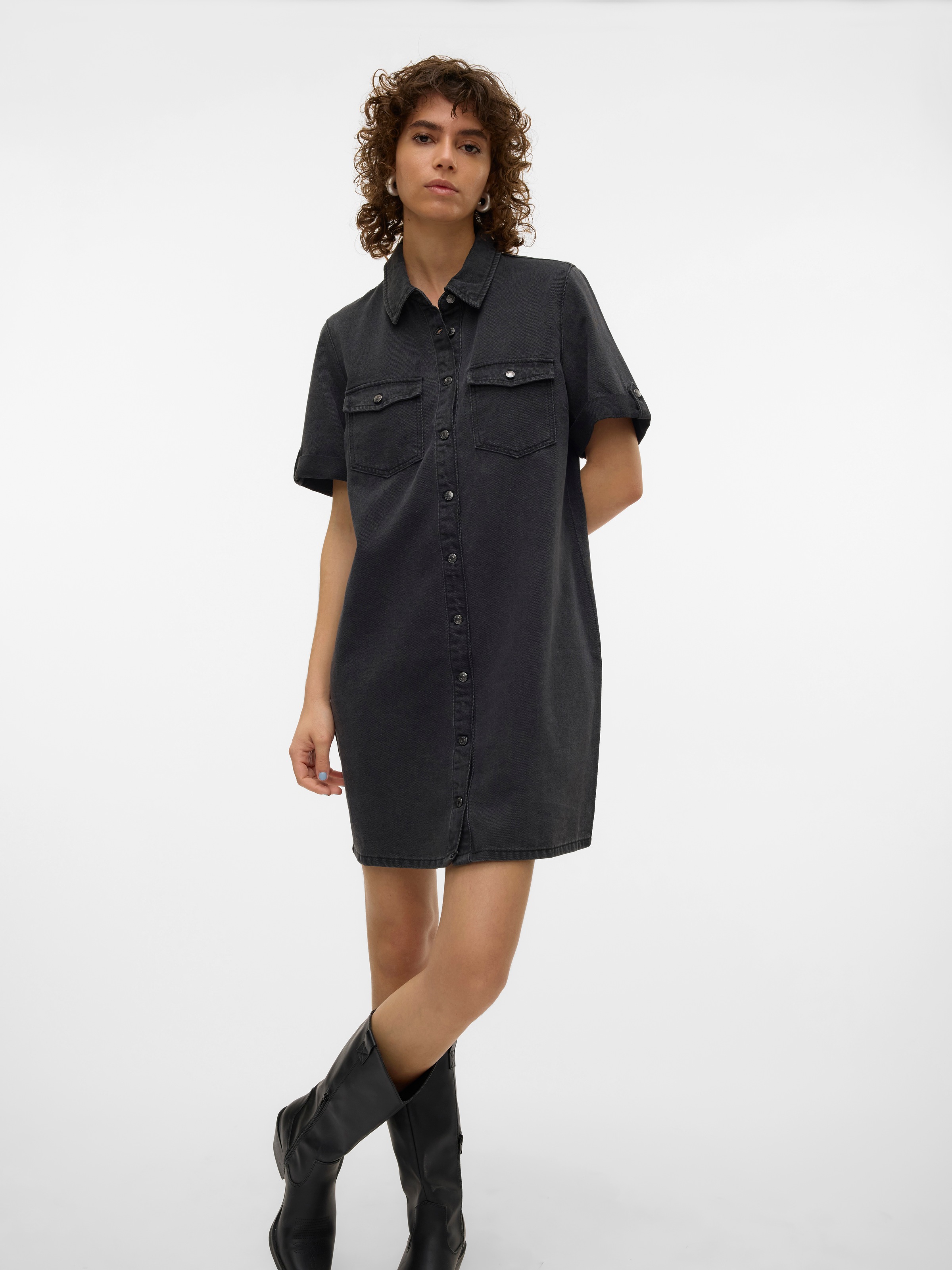 Vero Moda Jeanskleid »VMJENNIE SS SHORT DENIM DRESS NOOS« Brusttaschen