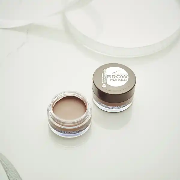 Waterproof Brow Maker 01 light