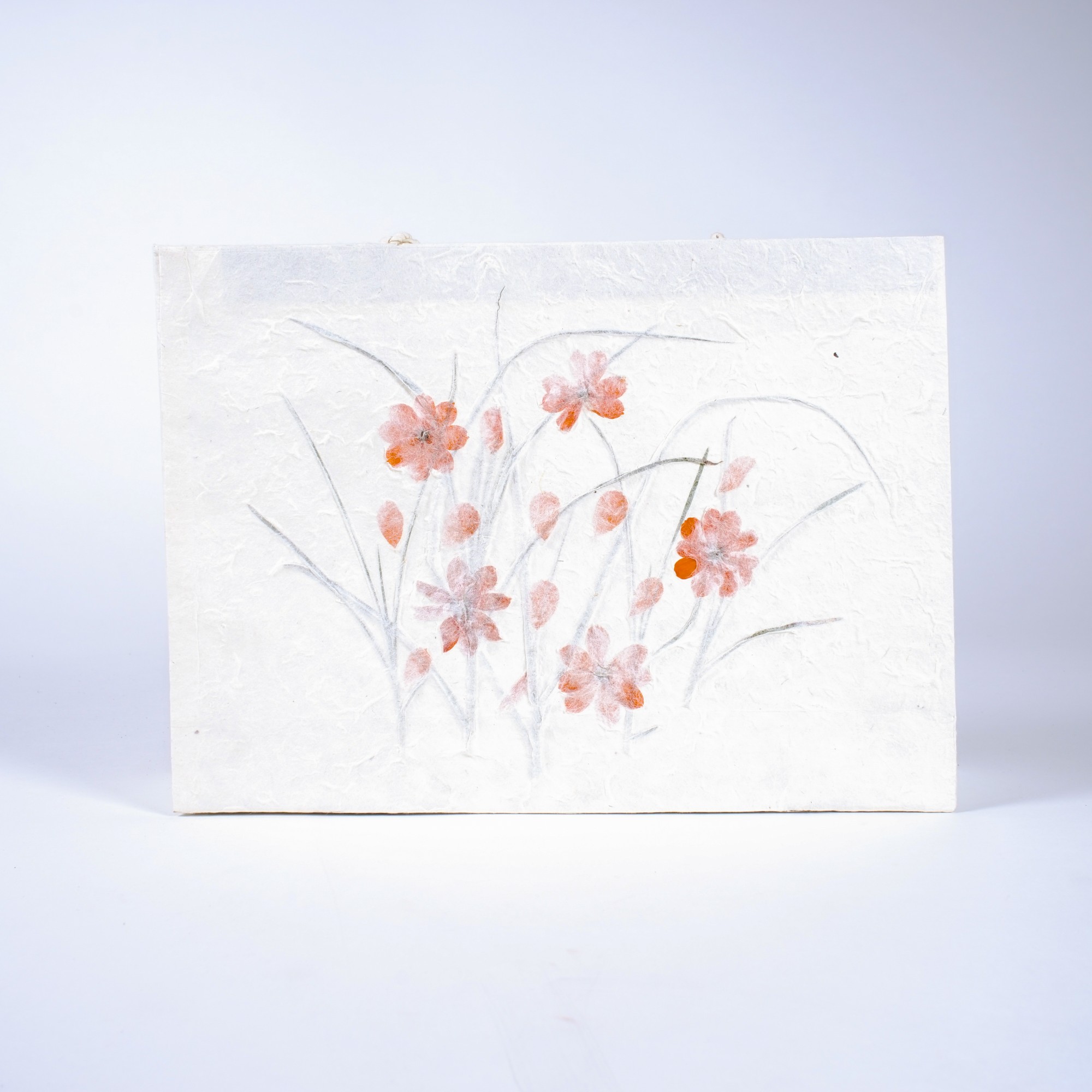Geschenktasche aus handgeschöpftem Papier, mit echten Blüten, L 10 cm, B 40 cm, H 30 cm günstig bestellen