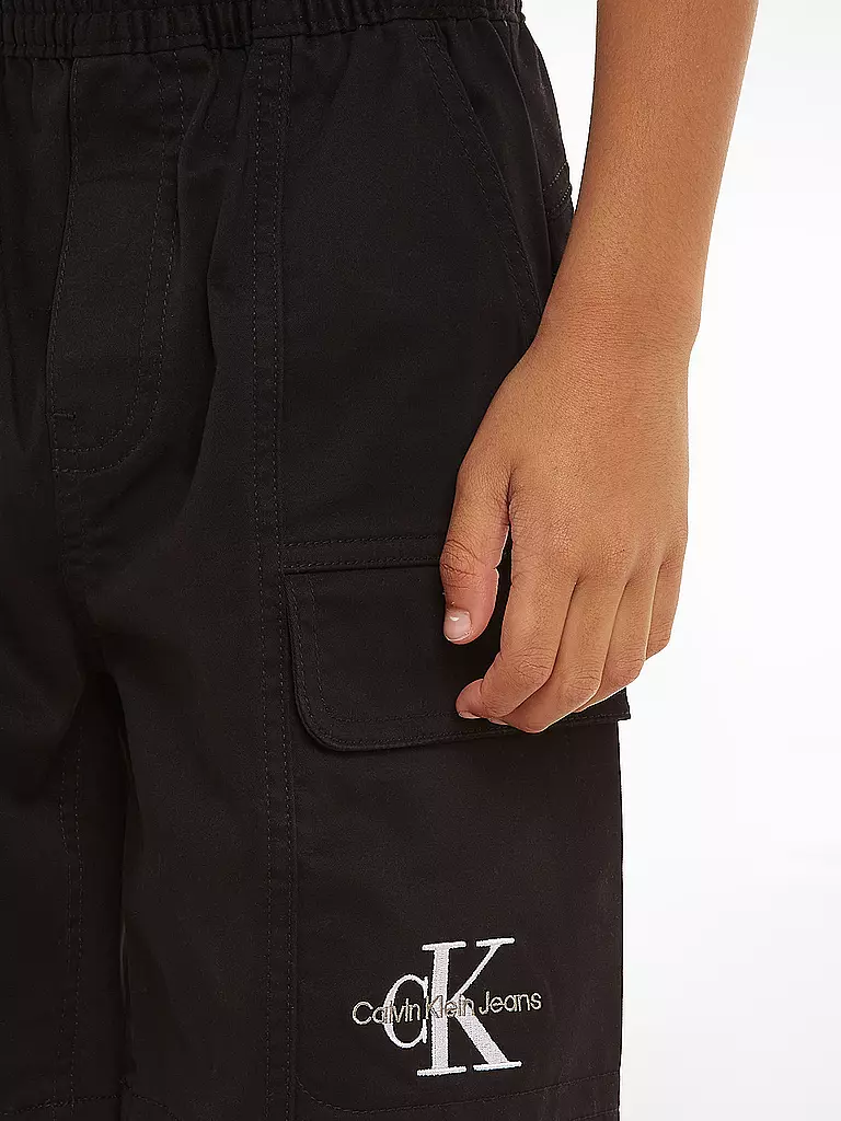 CALVIN KLEIN JEANS Jungen Bermuda  schwarz