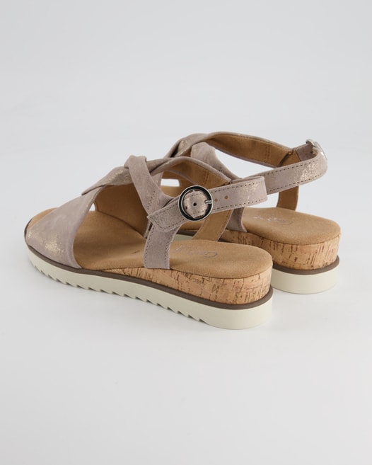 Gabor Comfort 42.751.95 Wedges in Beige