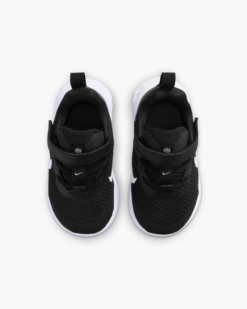 Chaussures Nike Revolution 6 Noir & Blanc pour enfant