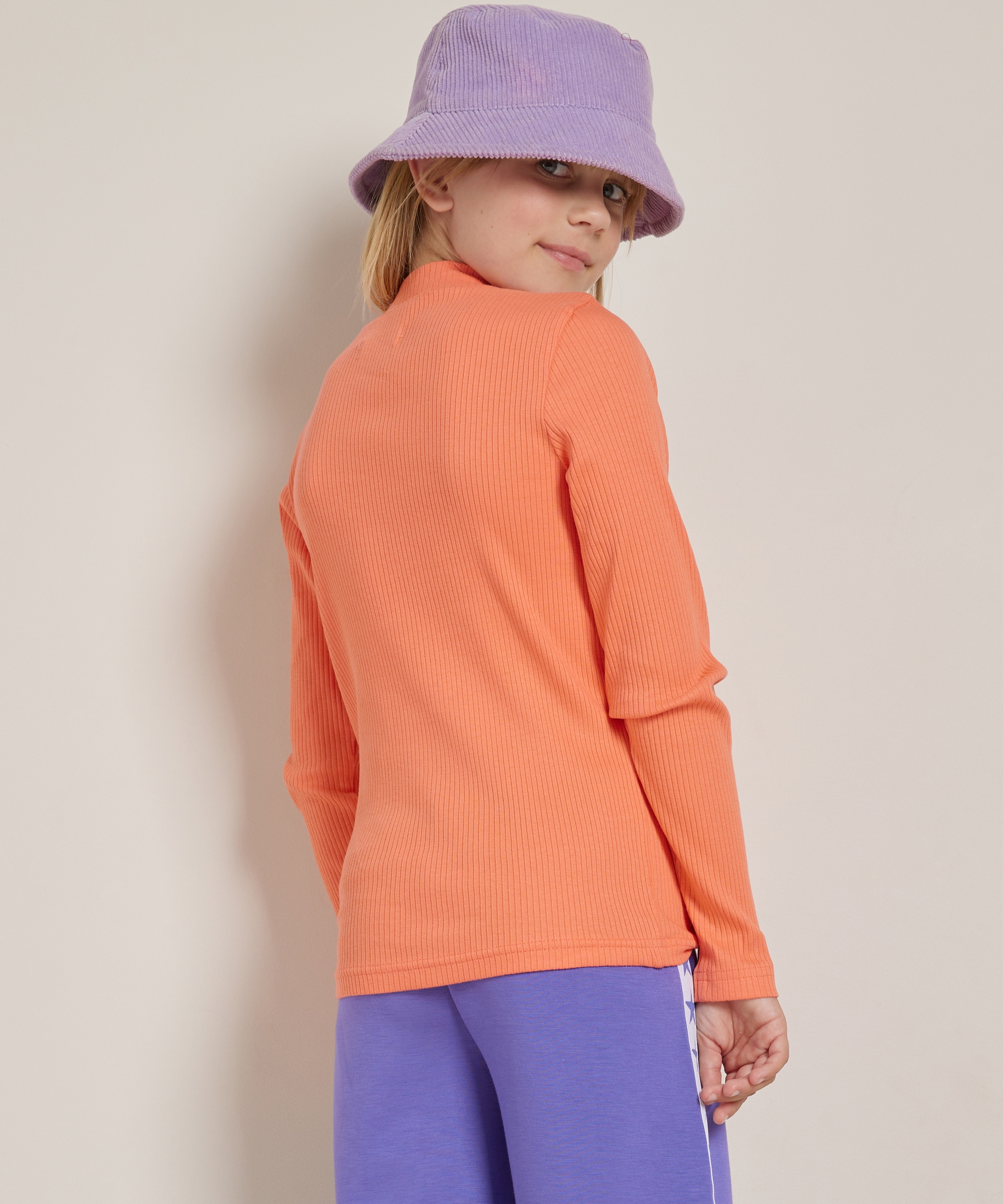 basic rib top embroidery