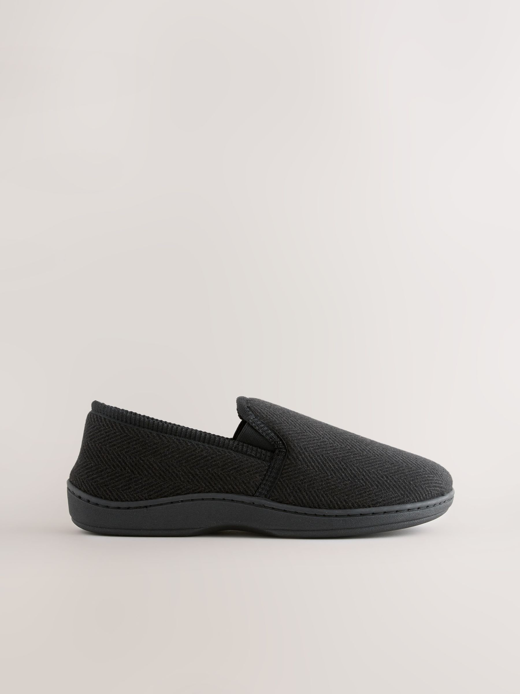 Zwart Ground - Pantoffels met dichte hiel