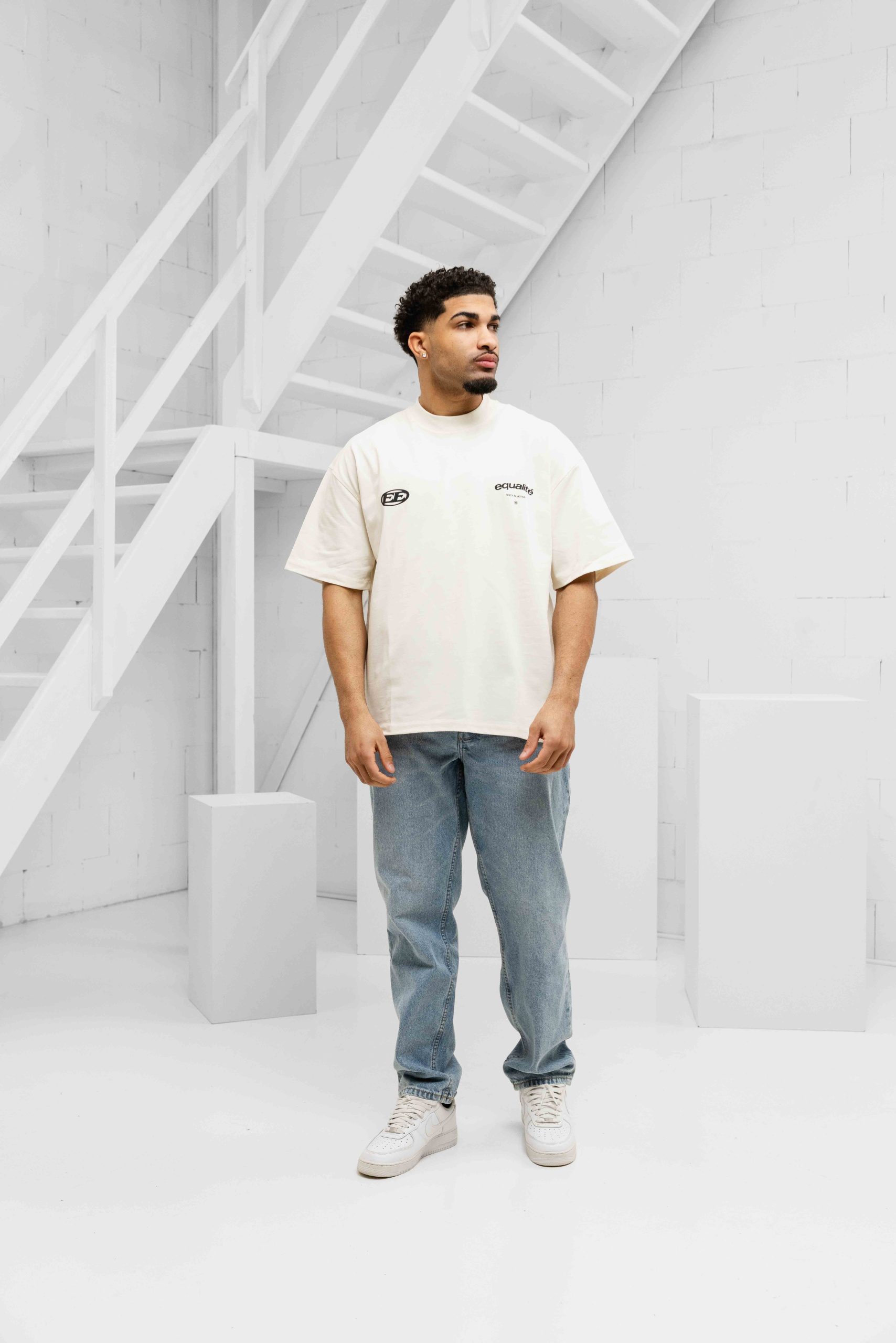 Equalité Stay Equal Boxy T-Shirt Gebroken Wit