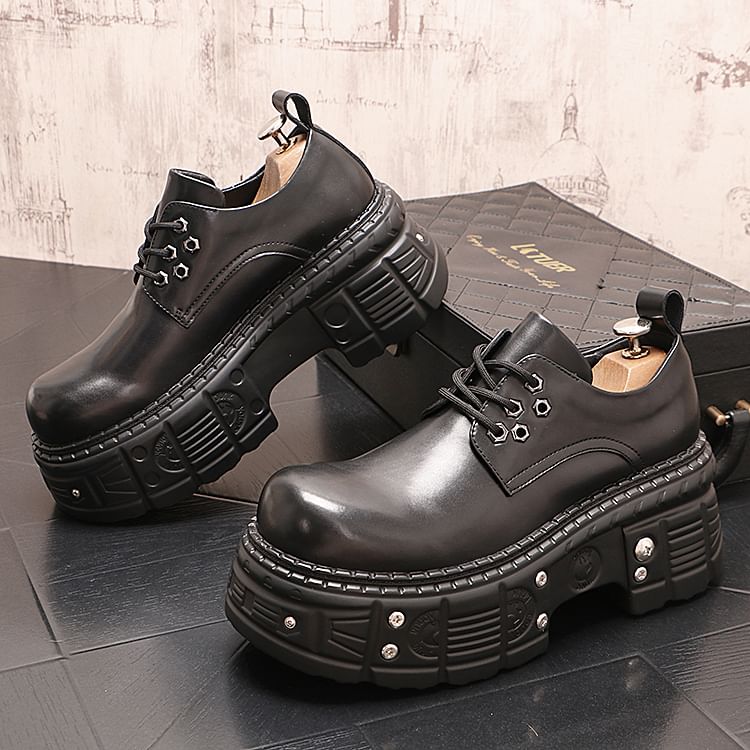 Mr Ozera - Derby-schoenen met studs, veterschoenen en plateauzool en dikke hak