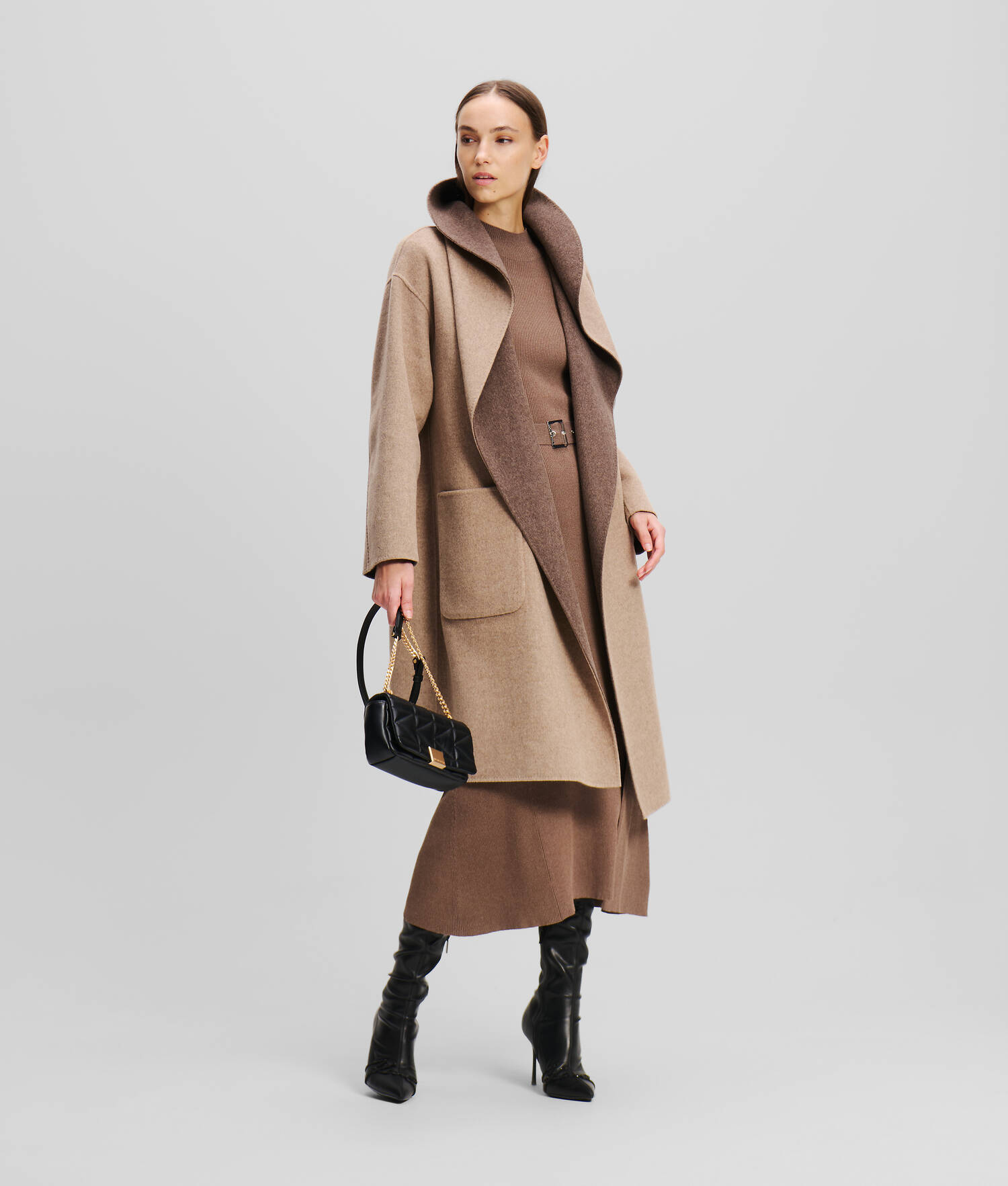 MANTEAU DOUX RÉVERSIBLE