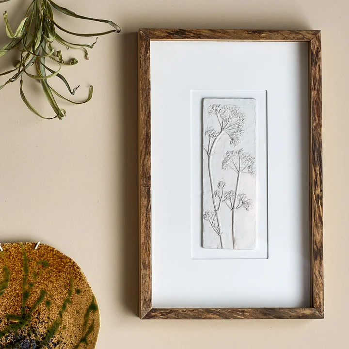 Bloomingville - Mey Wandbild inkl. Rahmen,  30,5 x 48,5 cm, Tanne natur