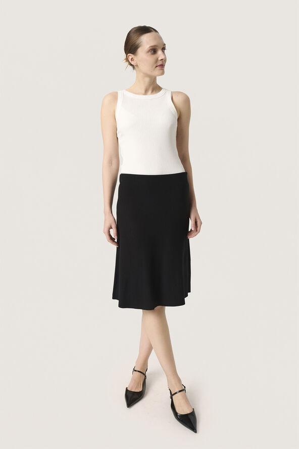 Soaked in Luxury SLIndianna Skirt Black