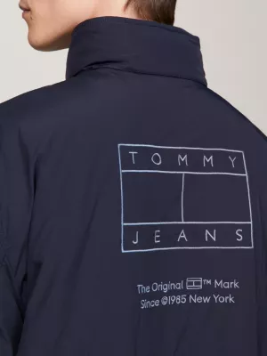 Jaqueta com capuz e logo tonal