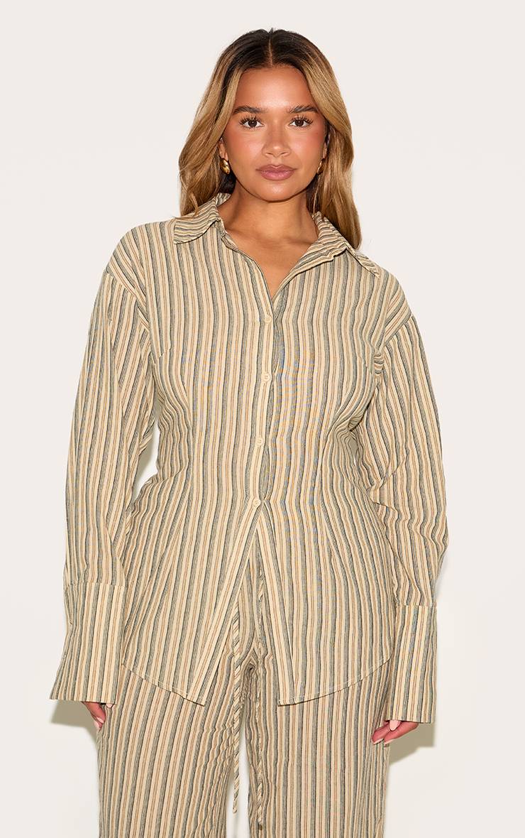 Vert Olive Chemise Shape À Rayures Avec Laçage Au Dos Cintré Et Boutonnage Devant