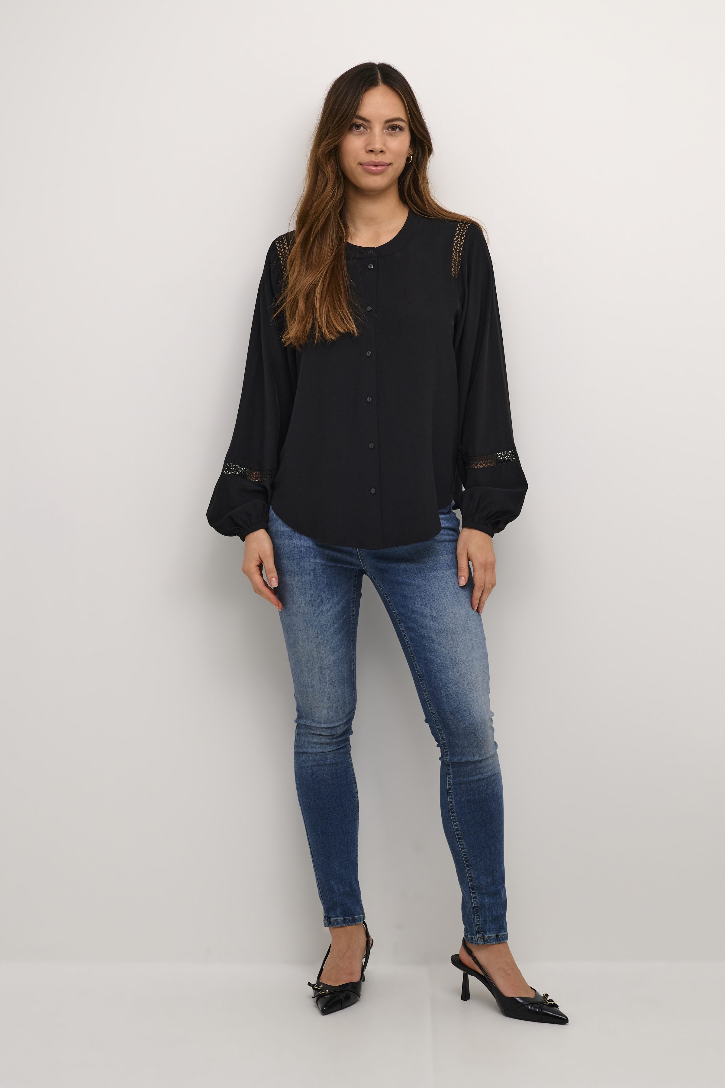Culture - Asmine Long Sleeve Blouse - Black