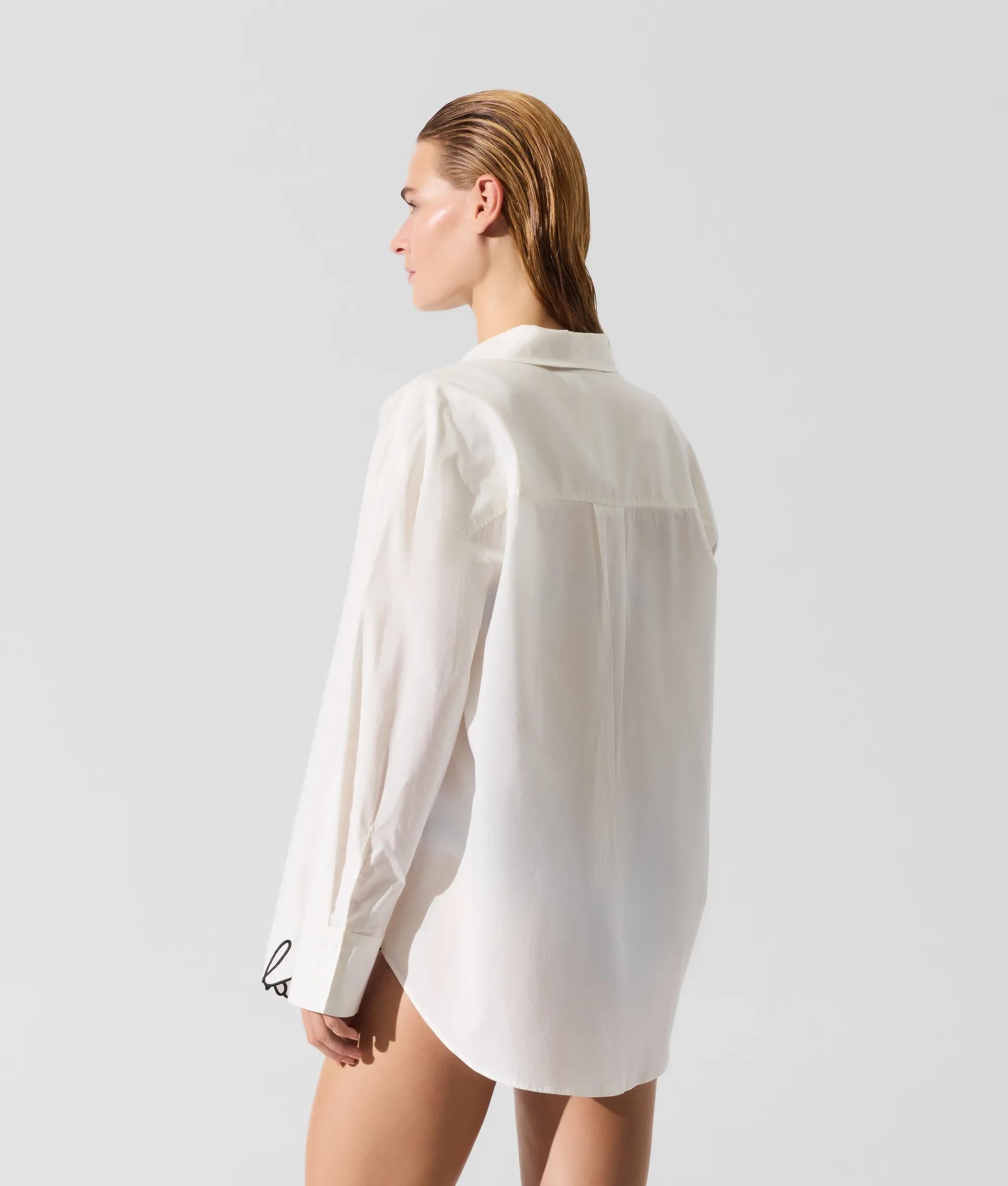 Handtekening oversized strandshirt