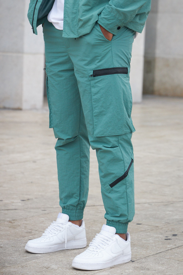Pantalon vert en toile à poches