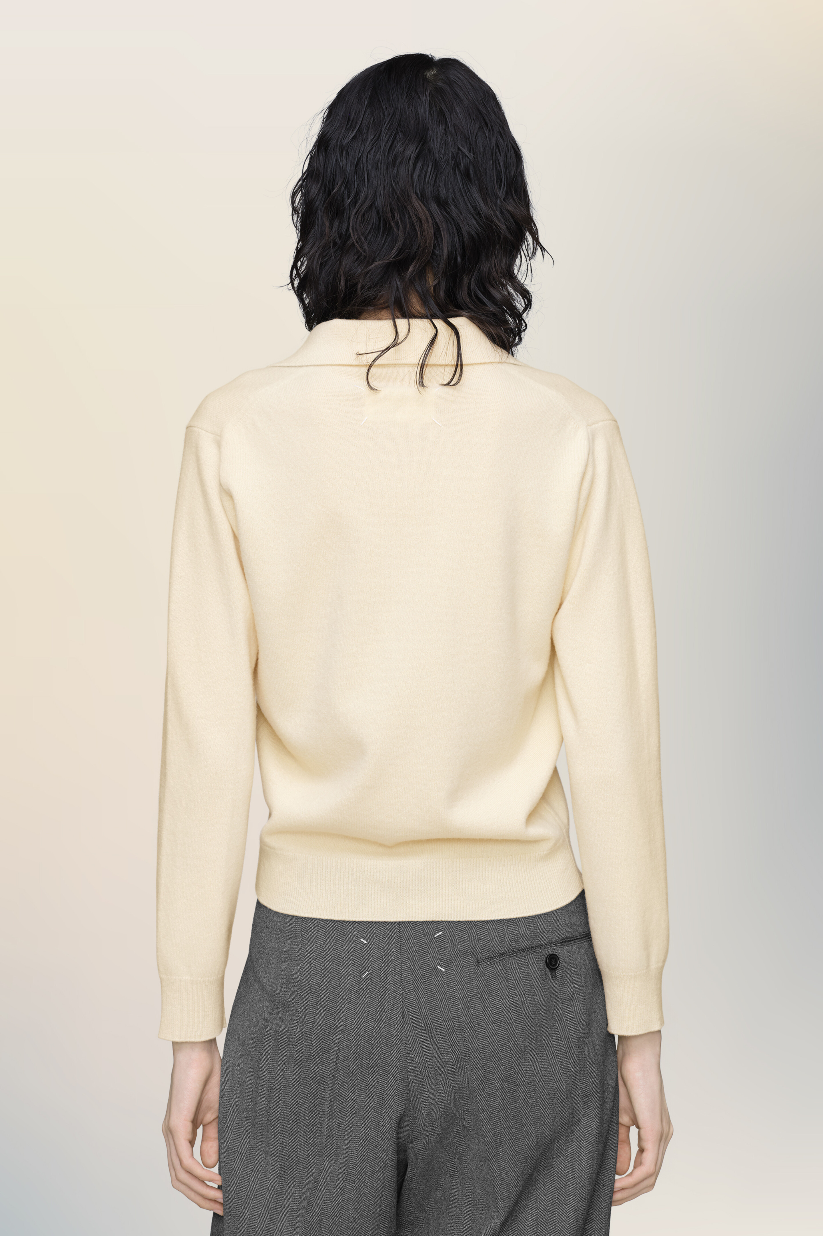 Polo en maille jaune en laine pour femme Crème
