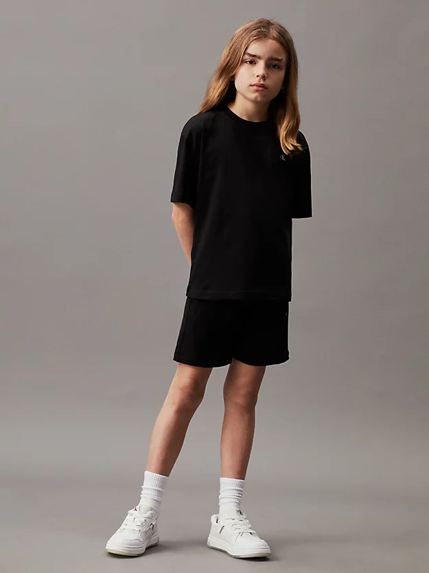 Conjunto infantil de camiseta e shorts