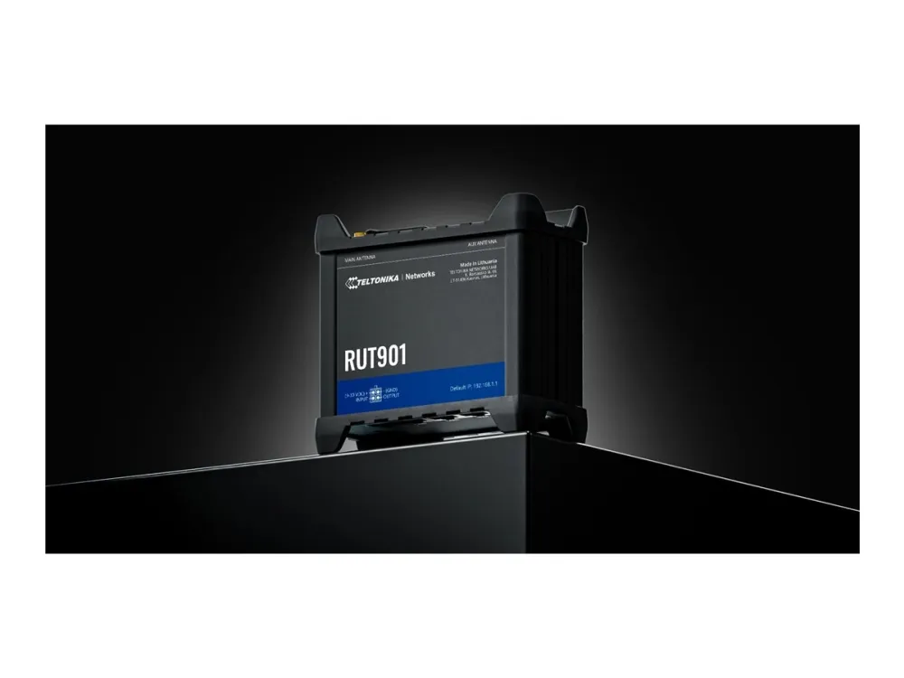Teltonika RUT901 - Trådløs router 3-port switch - PPP 2,4 GHz - DIN monterbar på skinne