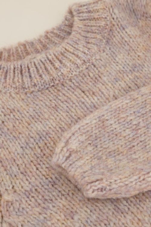 Beige gebreide trui met kleurenmelange