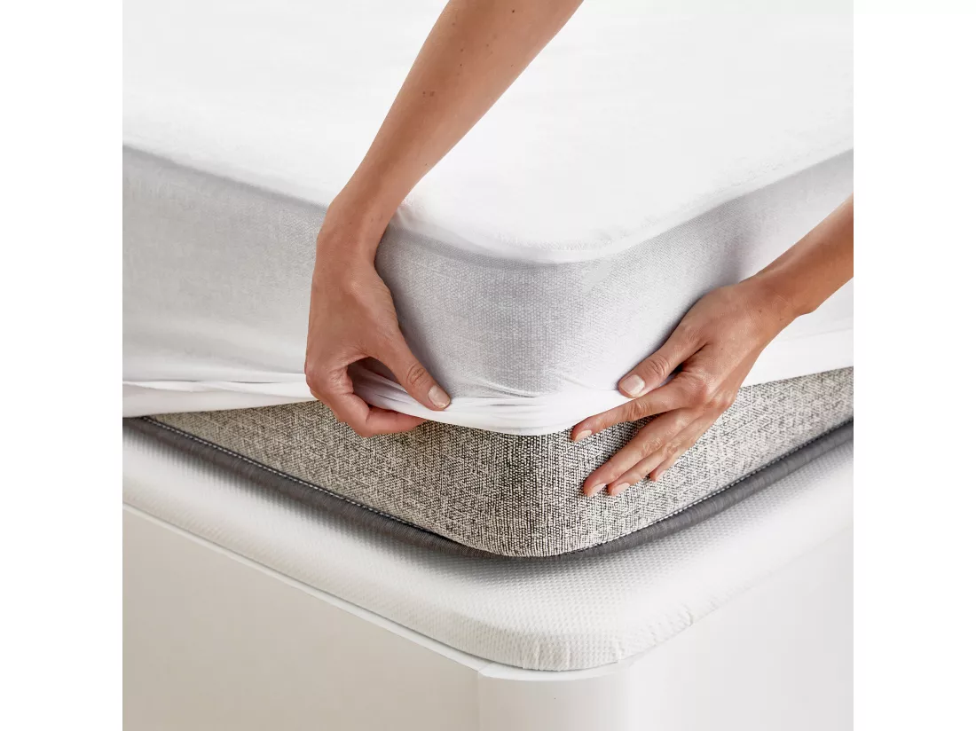 Protège-matelas en tissu éponge Aloe vera