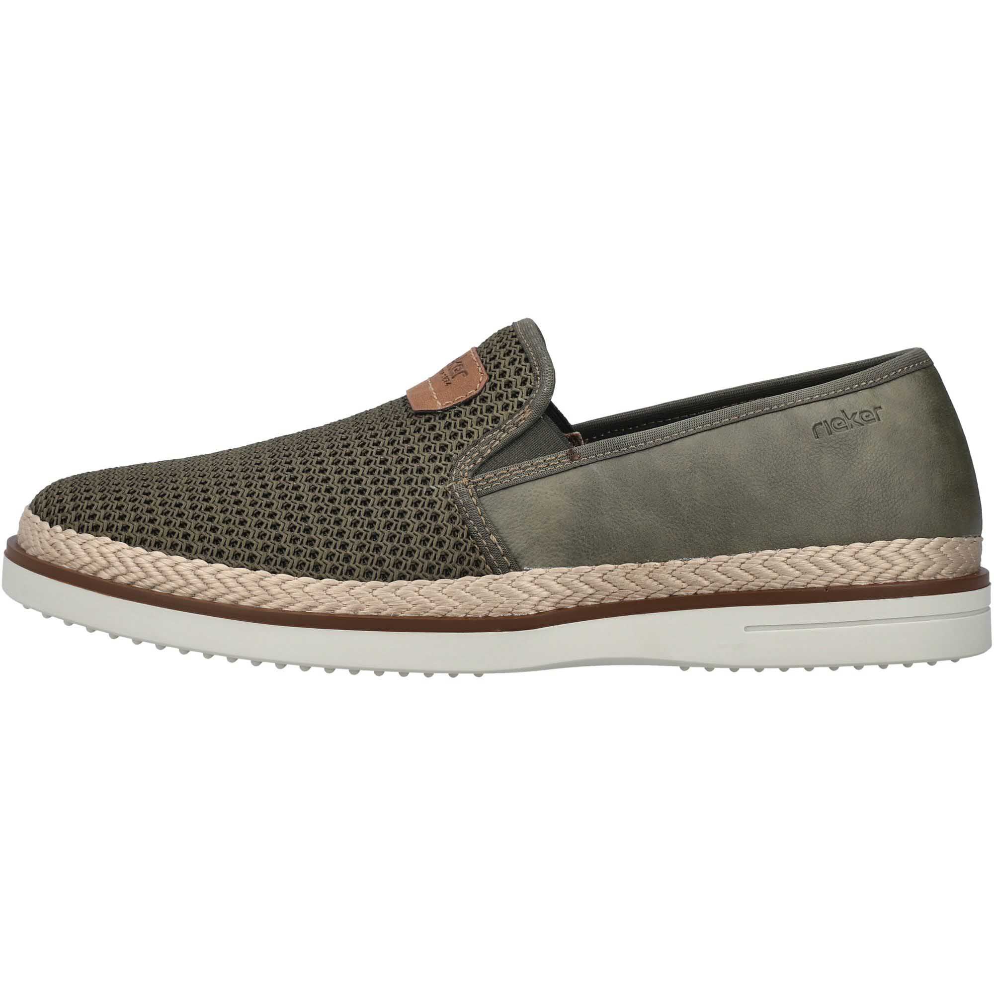 RiekerB2366