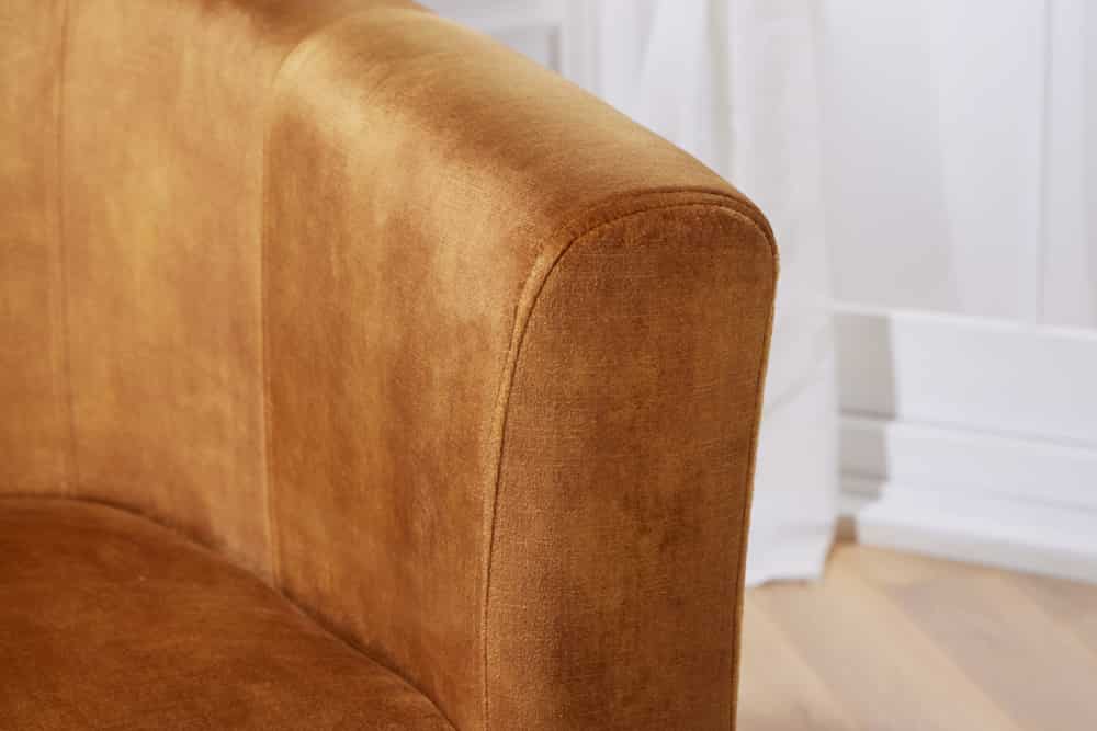 Design Lounge Sessel HEMINGWAY senfgelb Samt Armlehnen Cocktailsessel