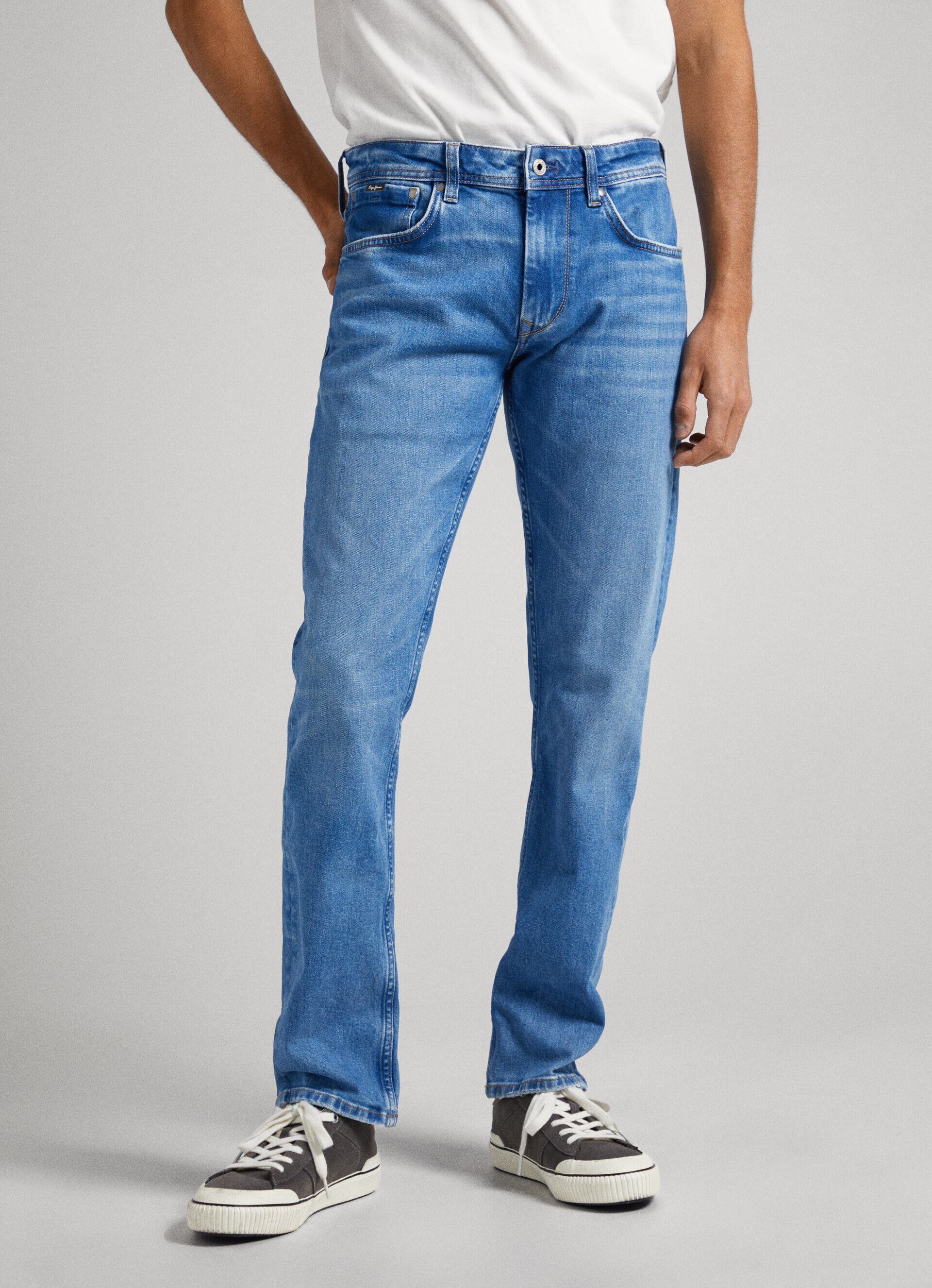 Calça jeans CASH FIT com cintura regular - jeans