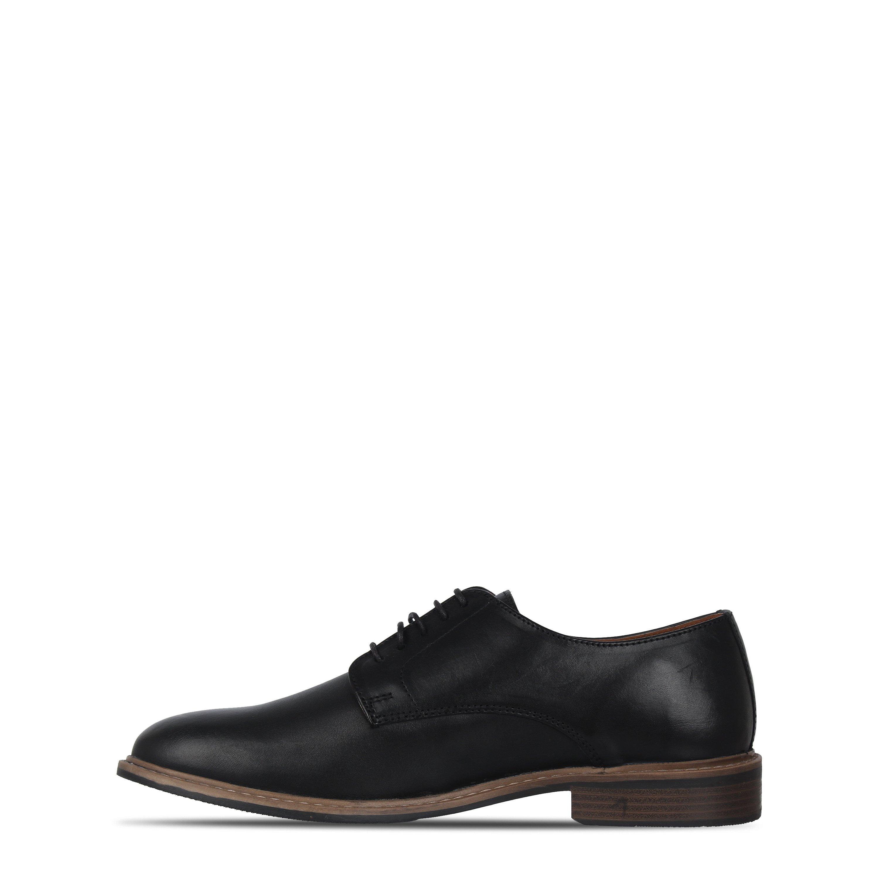 Howick Derby Shoes