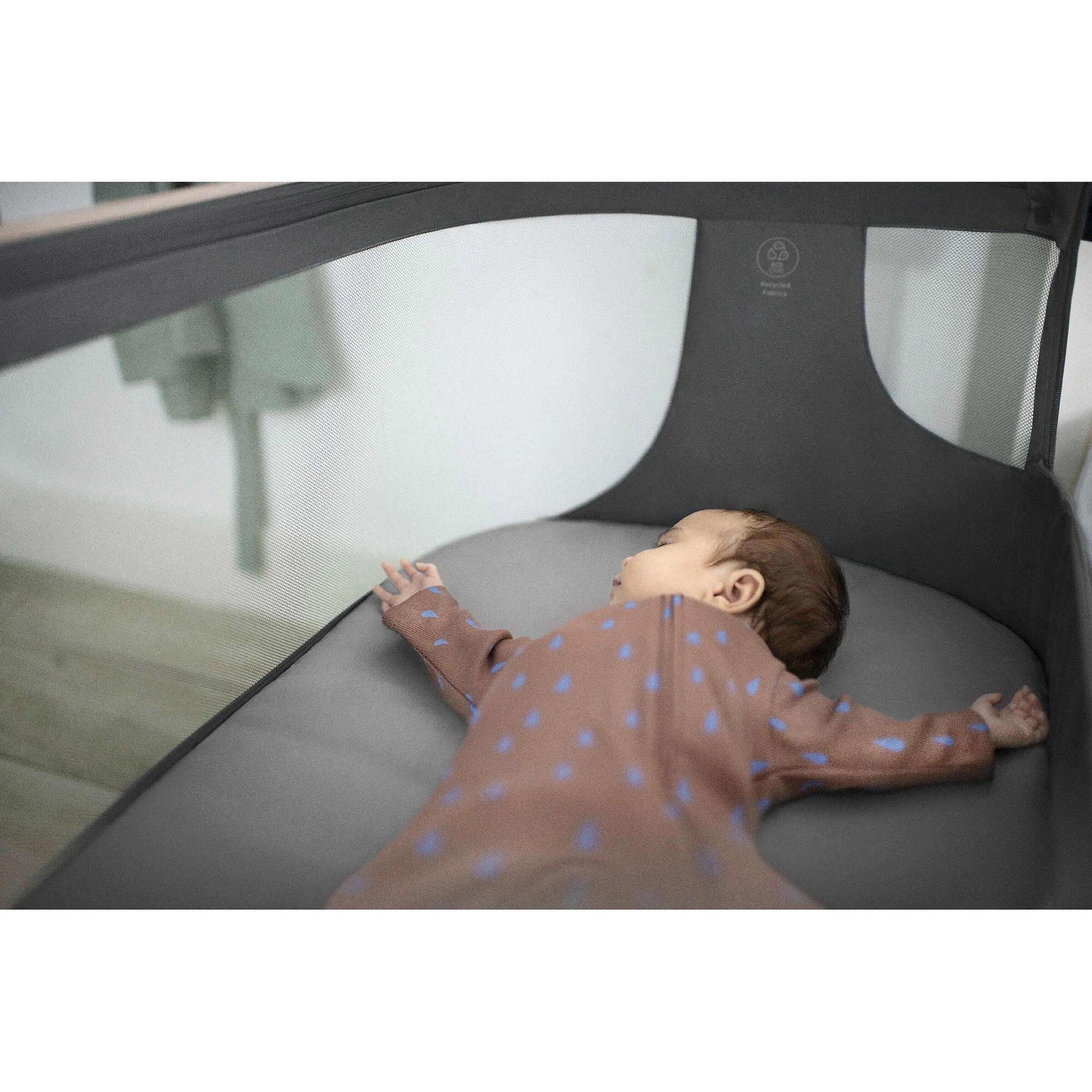 Maxi-Cosi Beistellbett Iora Air Beyond Graphite