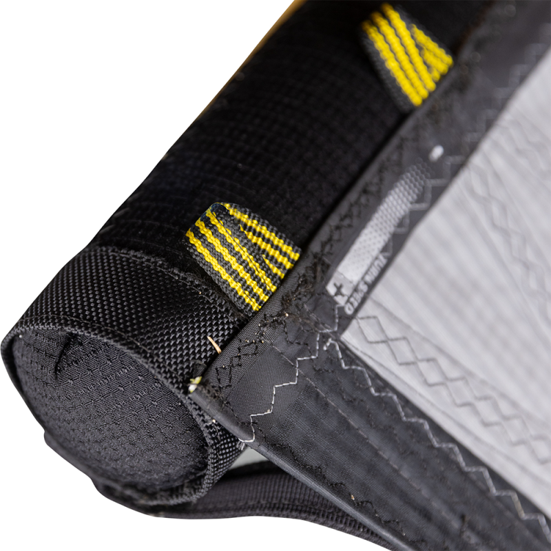 AILE DE KITESURF NAISH PIVOT NVISION 2024