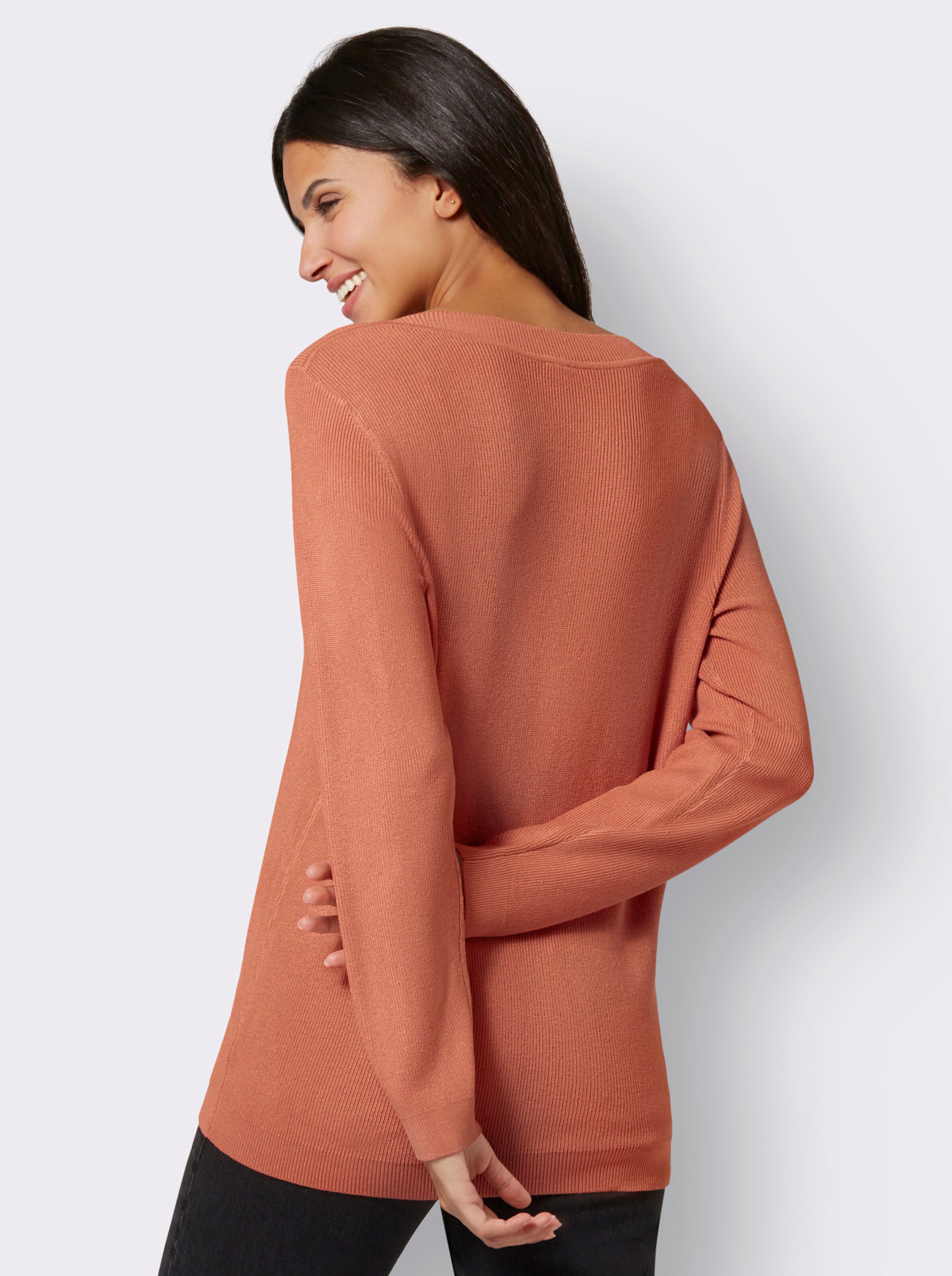 Langarm-Pullover im weichen Materialmix