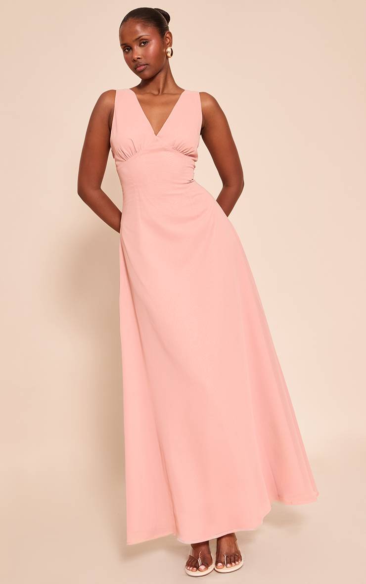 Rose Pâle Robe Longue En Mousseline Sans Manches À Décolleté Plongeant