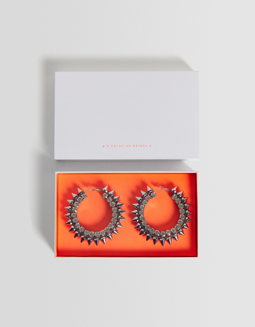 Brincos de argola Generation Bershka com spikes