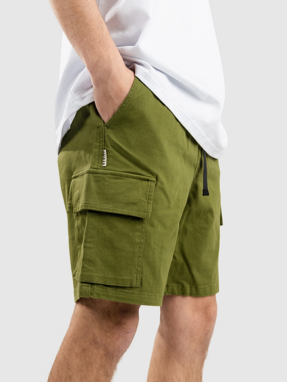 Taikan Cargo Shorts olive