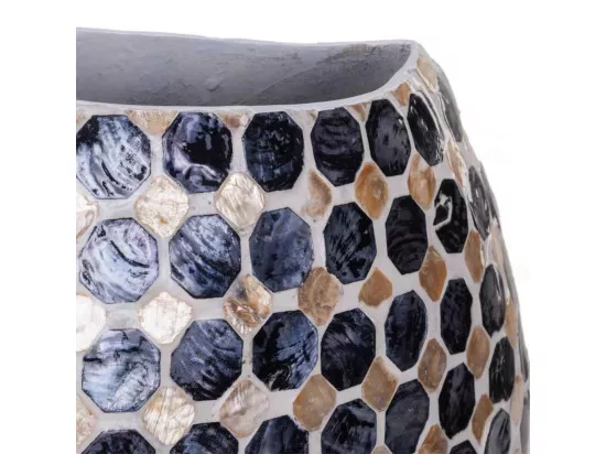 Vase en pâte de papier avec finition en capiz noir 33x14,5x35h
