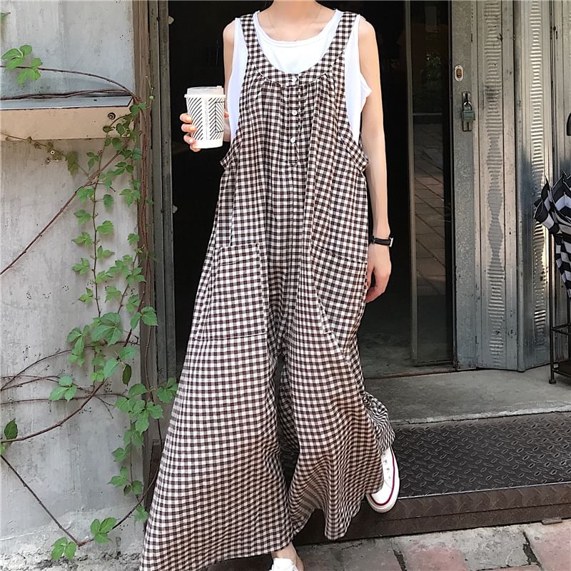 INEN - Mouwloze geruite jumpsuit met wijde pijpen