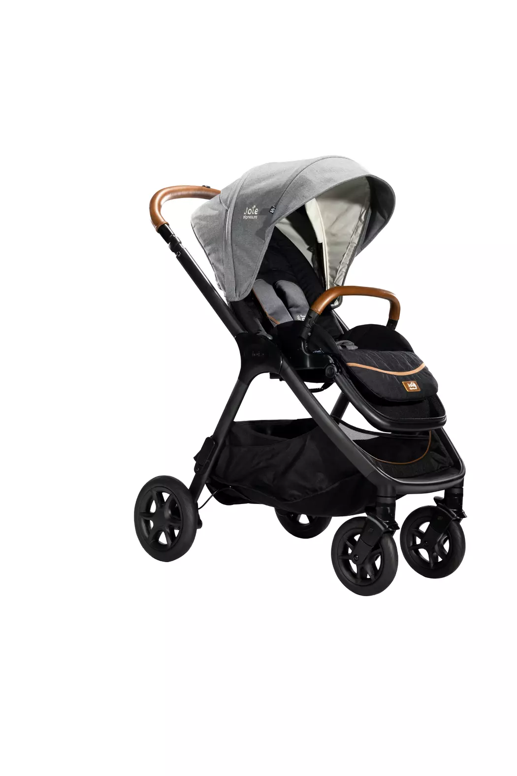 Sportwagen Finiti Signature Carbon
