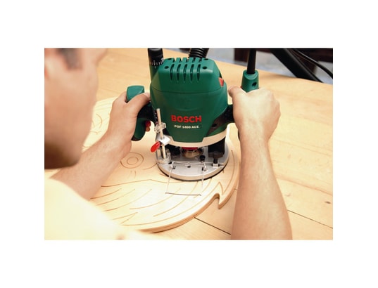 BOSCH - Défonceuse POF 1400 + 6 fraises
