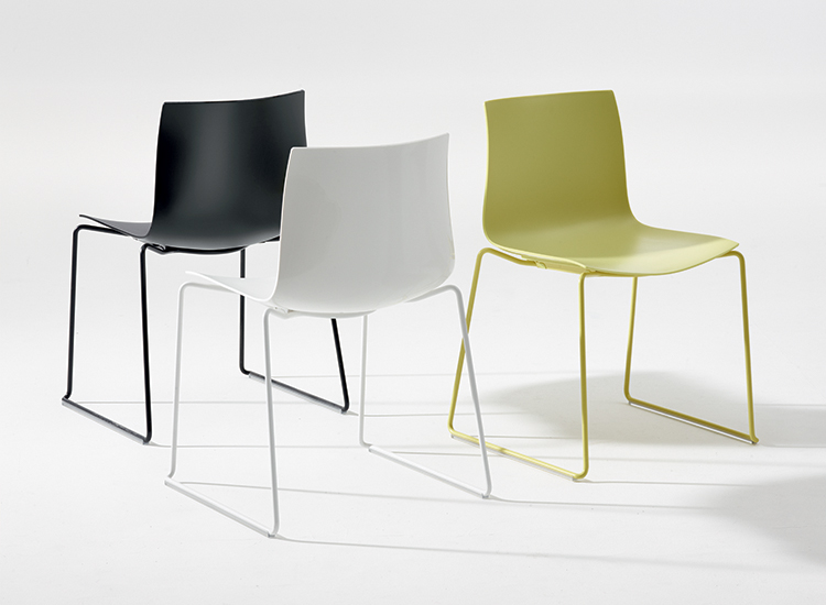 Stoel Catifa 46 mat wit